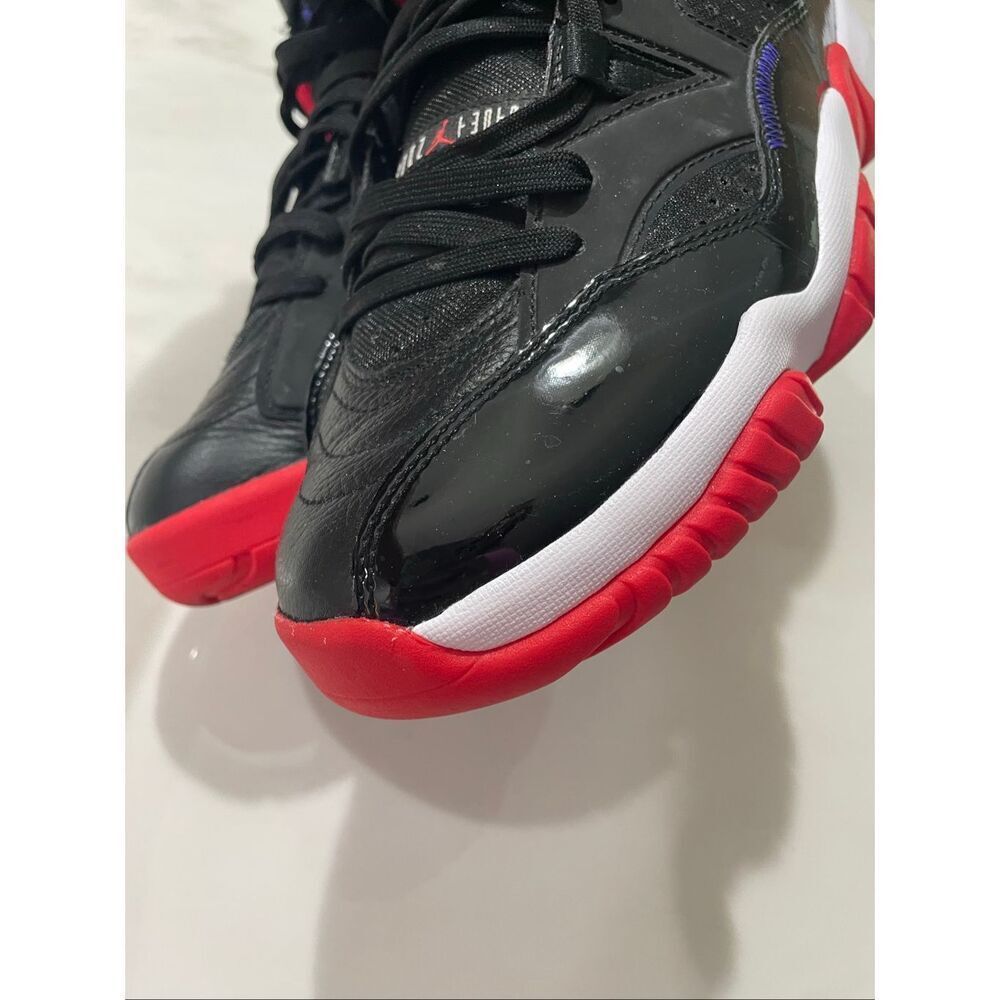 Nike Air Jordan Jumpman Two Trey Black Red Raptors Size 9 - Picture 7 of 10